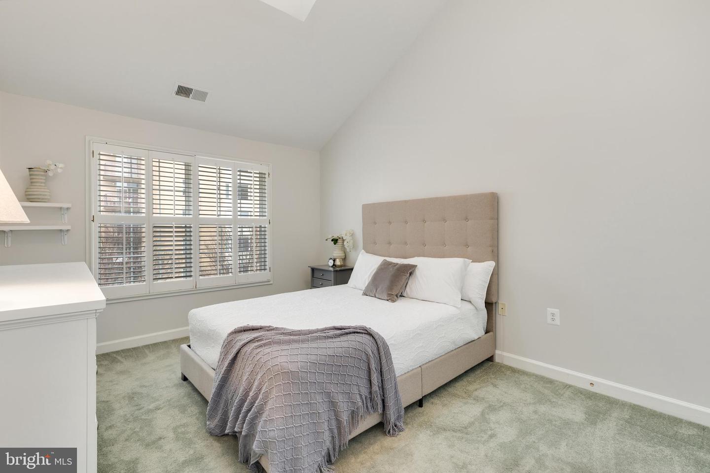 1320 N WAYNE ST #408, ARLINGTON, Virginia 22201, 3 Bedrooms Bedrooms, ,2 BathroomsBathrooms,Residential,For sale,1320 N WAYNE ST #408,VAAR2066102 MLS # VAAR2066102 1320 N WAYNE ST #408, ARLINGTON, Virginia 22201, 3 Bedrooms Bedrooms, ,2 BathroomsBathrooms,Residential,For sale,1320 N WAYNE ST #408,VAAR2066102 MLS # VAAR2066102