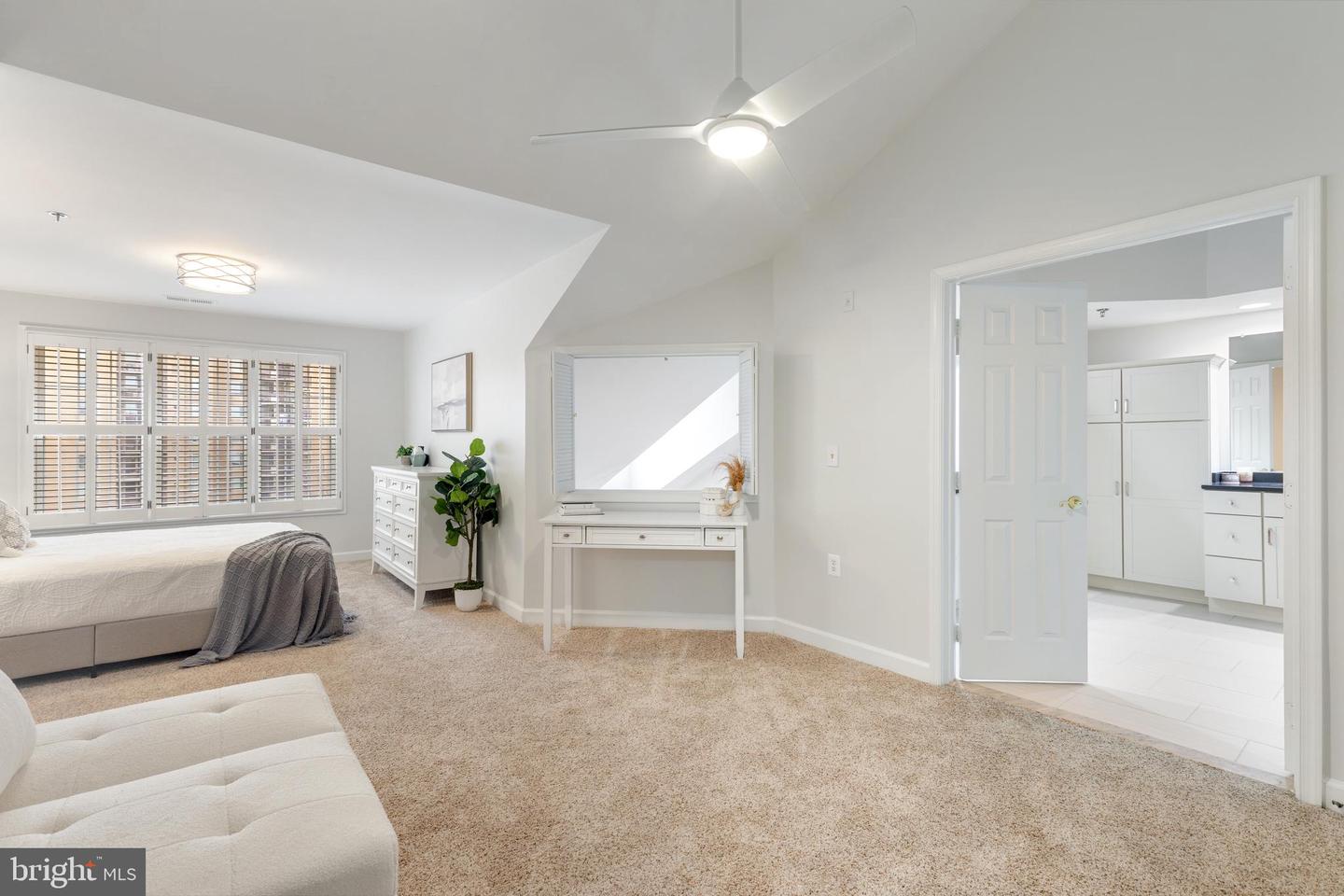 1320 N WAYNE ST #408, ARLINGTON, Virginia 22201, 3 Bedrooms Bedrooms, ,2 BathroomsBathrooms,Residential,For sale,1320 N WAYNE ST #408,VAAR2066102 MLS # VAAR2066102 1320 N WAYNE ST #408, ARLINGTON, Virginia 22201, 3 Bedrooms Bedrooms, ,2 BathroomsBathrooms,Residential,For sale,1320 N WAYNE ST #408,VAAR2066102 MLS # VAAR2066102