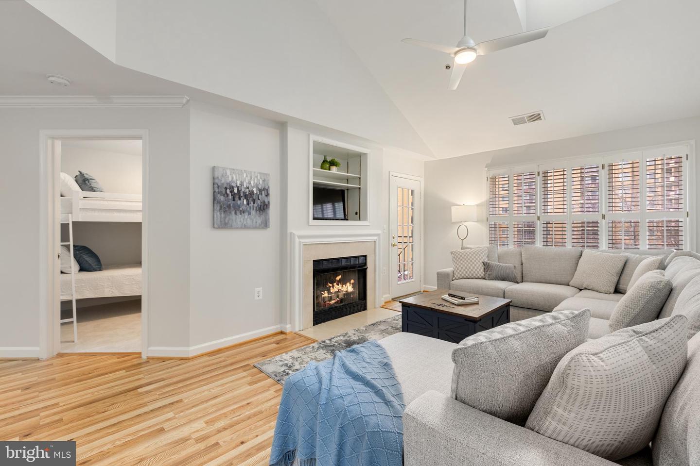 1320 N WAYNE ST #408, ARLINGTON, Virginia 22201, 3 Bedrooms Bedrooms, ,2 BathroomsBathrooms,Residential,For sale,1320 N WAYNE ST #408,VAAR2066102 MLS # VAAR2066102 1320 N WAYNE ST #408, ARLINGTON, Virginia 22201, 3 Bedrooms Bedrooms, ,2 BathroomsBathrooms,Residential,For sale,1320 N WAYNE ST #408,VAAR2066102 MLS # VAAR2066102