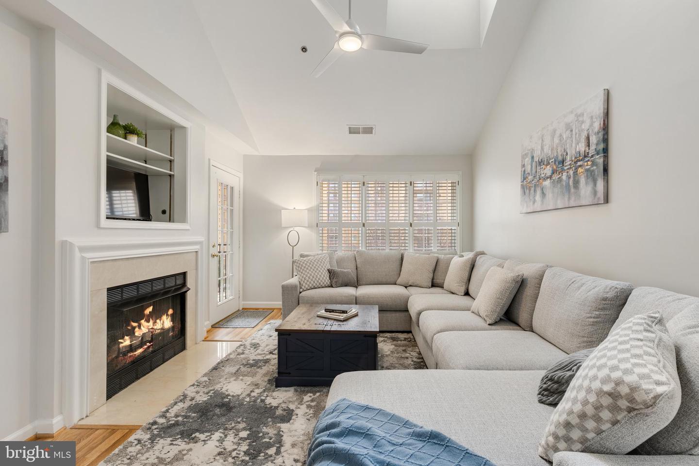 1320 N WAYNE ST #408, ARLINGTON, Virginia 22201, 3 Bedrooms Bedrooms, ,2 BathroomsBathrooms,Residential,For sale,1320 N WAYNE ST #408,VAAR2066102 MLS # VAAR2066102 1320 N WAYNE ST #408, ARLINGTON, Virginia 22201, 3 Bedrooms Bedrooms, ,2 BathroomsBathrooms,Residential,For sale,1320 N WAYNE ST #408,VAAR2066102 MLS # VAAR2066102