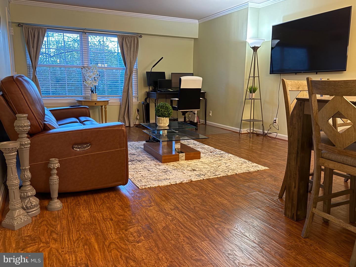 7640 TREMAYNE PL #112, MCLEAN, Virginia 22102, 1 Bedroom Bedrooms, 2 Rooms Rooms,1 BathroomBathrooms,Residential,For sale,7640 TREMAYNE PL #112,VAFX2279504 MLS # VAFX2279504