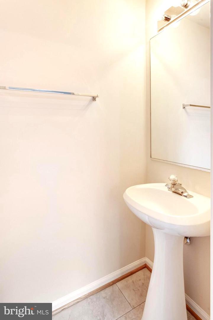 308 INDEPENDENCE DR, STAFFORD, Virginia 22554, 3 Bedrooms Bedrooms, ,2 BathroomsBathrooms,Residential,For sale,308 INDEPENDENCE DR,VAST2044298 MLS # VAST2044298