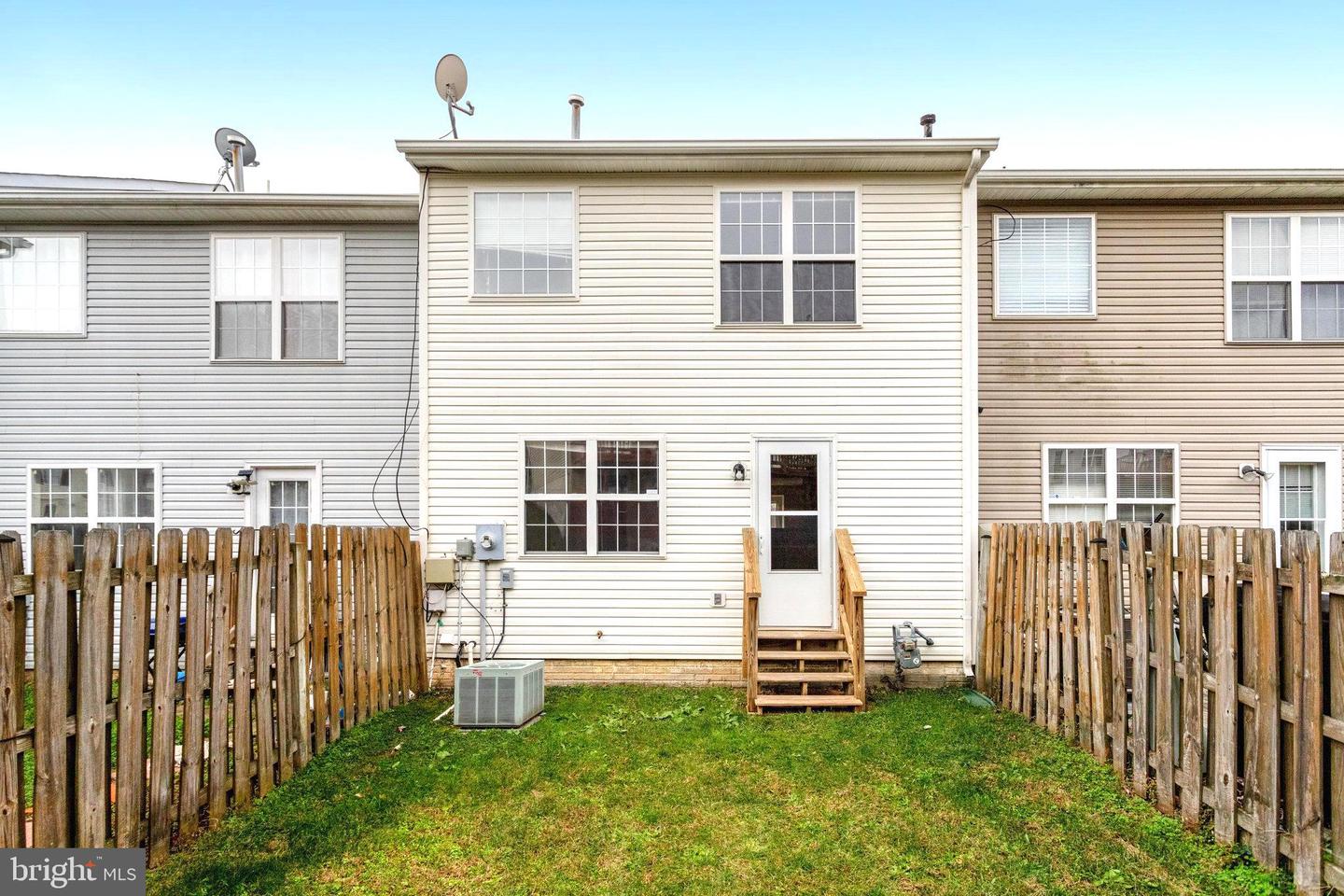 308 INDEPENDENCE DR, STAFFORD, Virginia 22554, 3 Bedrooms Bedrooms, ,2 BathroomsBathrooms,Residential,For sale,308 INDEPENDENCE DR,VAST2044298 MLS # VAST2044298