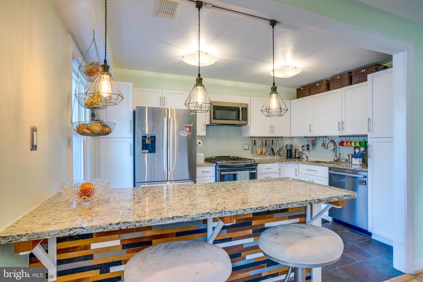 1640 WAINWRIGHT DR, RESTON, Virginia 20190, 4 Bedrooms Bedrooms, ,3 BathroomsBathrooms,Residential,For sale,1640 WAINWRIGHT DR,VAFX2279574 MLS # VAFX2279574