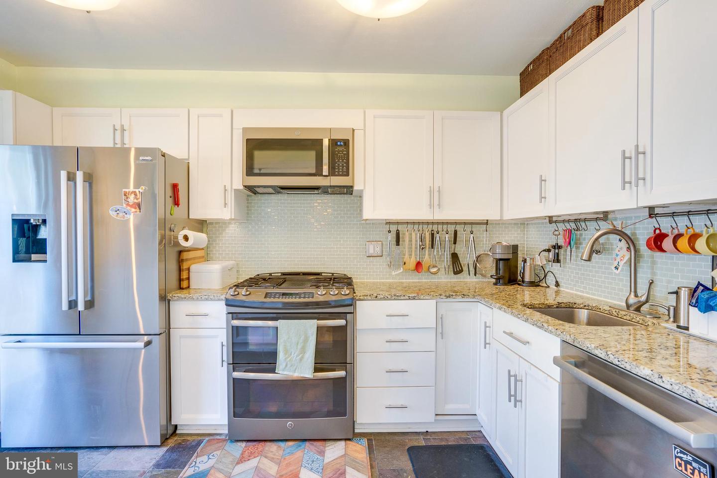 1640 WAINWRIGHT DR, RESTON, Virginia 20190, 4 Bedrooms Bedrooms, ,3 BathroomsBathrooms,Residential,For sale,1640 WAINWRIGHT DR,VAFX2279574 MLS # VAFX2279574