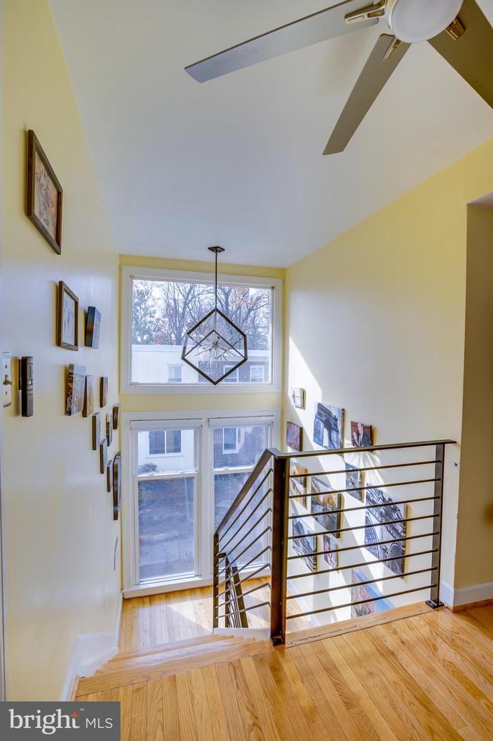 1640 WAINWRIGHT DR, RESTON, Virginia 20190, 4 Bedrooms Bedrooms, ,3 BathroomsBathrooms,Residential,For sale,1640 WAINWRIGHT DR,VAFX2279574 MLS # VAFX2279574