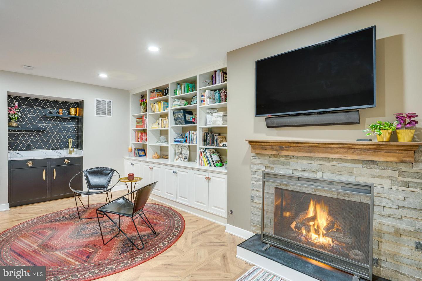 1640 WAINWRIGHT DR, RESTON, Virginia 20190, 4 Bedrooms Bedrooms, ,3 BathroomsBathrooms,Residential,For sale,1640 WAINWRIGHT DR,VAFX2279574 MLS # VAFX2279574