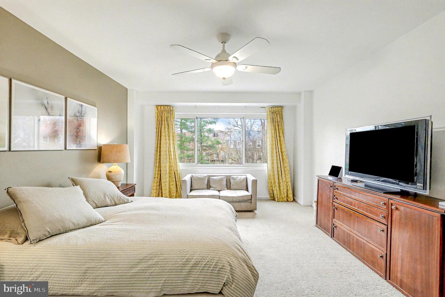 4201 CATHEDRAL AVE NW #801W, WASHINGTON, District Of Columbia 20016, 2 Bedrooms Bedrooms, ,2 BathroomsBathrooms,Residential,For sale,4201 CATHEDRAL AVE NW #801W,DCDC2232282 MLS # DCDC2232282 4201 CATHEDRAL AVE NW #801W, WASHINGTON, District Of Columbia 20016, 2 Bedrooms Bedrooms, ,2 BathroomsBathrooms,Residential,For sale,4201 CATHEDRAL AVE NW #801W,DCDC2232282 MLS # DCDC2232282