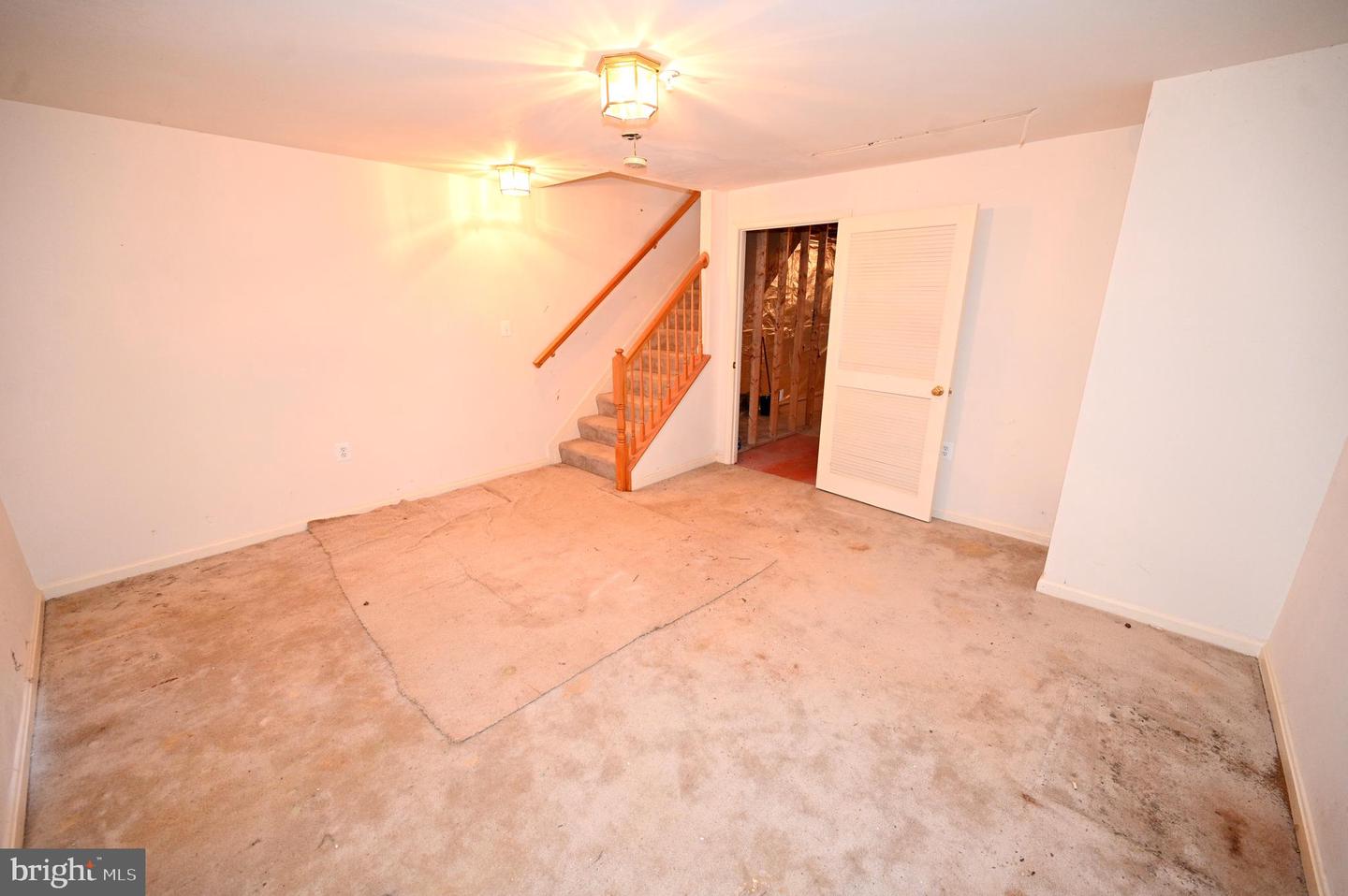 1841 TUBMAN RD SE, WASHINGTON, District Of Columbia 20020, 2 Bedrooms Bedrooms, 6 Rooms Rooms,1 BathroomBathrooms,Residential,For sale,1841 TUBMAN RD SE,DCDC2232304 MLS # DCDC2232304