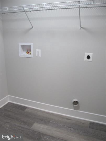 184 POPLAR LN, COLONIAL BEACH, Virginia 22443, 3 Bedrooms Bedrooms, 7 Rooms Rooms,2 BathroomsBathrooms,Residential,For sale,184 POPLAR LN,VAWE2010134 MLS # VAWE2010134