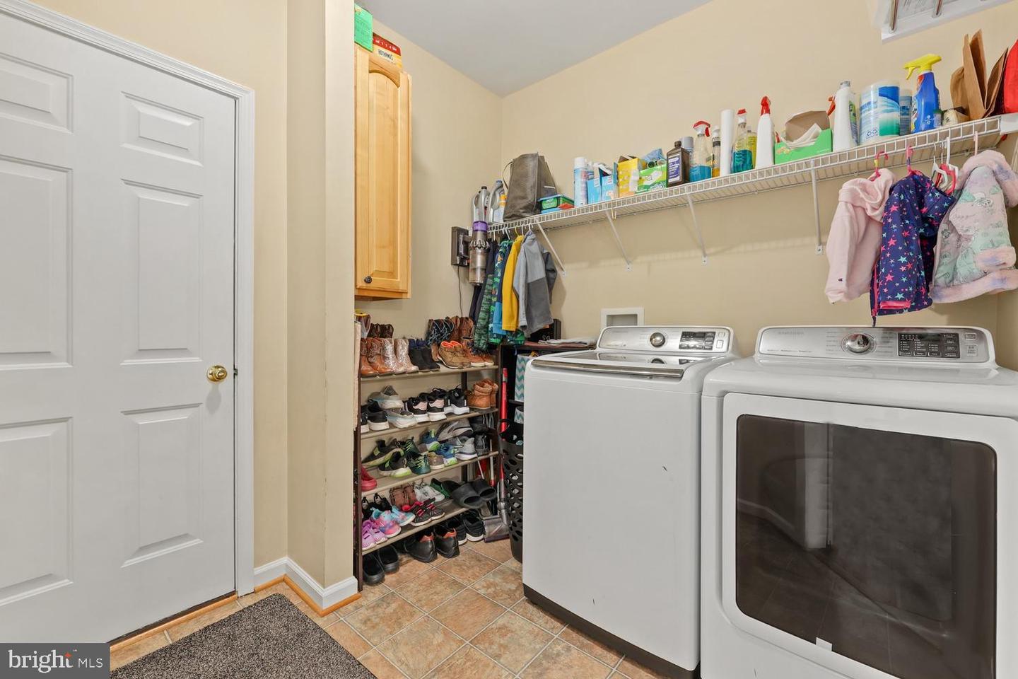 7182 EVAN CT, WARRENTON, Virginia 20187, 5 Bedrooms Bedrooms, ,3 BathroomsBathrooms,Residential,For sale,7182 EVAN CT,VAFQ2019706 MLS # VAFQ2019706 7182 EVAN CT, WARRENTON, Virginia 20187, 5 Bedrooms Bedrooms, ,3 BathroomsBathrooms,Residential,For sale,7182 EVAN CT,VAFQ2019706 MLS # VAFQ2019706