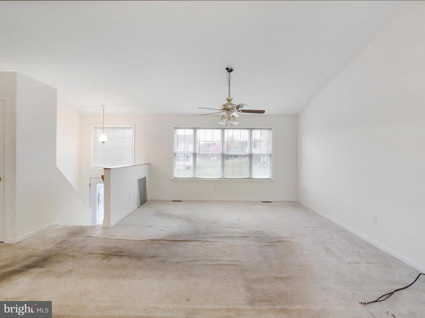 213 BLACK OAK DR, MAURERTOWN, Virginia 22644, 3 Bedrooms Bedrooms, ,2 BathroomsBathrooms,Residential,For sale,213 BLACK OAK DR,VASH2013032 MLS # VASH2013032