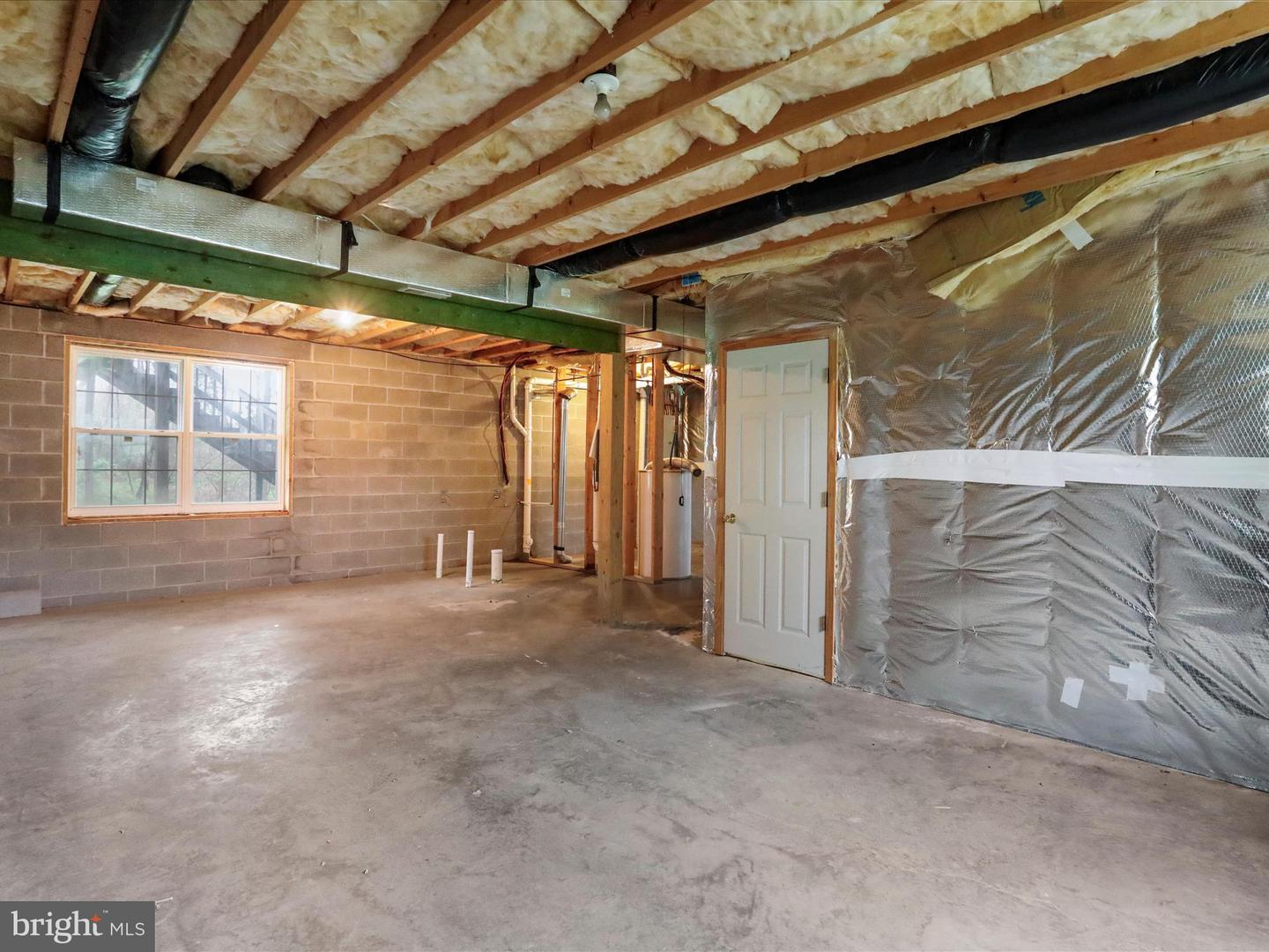 213 BLACK OAK DR, MAURERTOWN, Virginia 22644, 3 Bedrooms Bedrooms, ,2 BathroomsBathrooms,Residential,For sale,213 BLACK OAK DR,VASH2013032 MLS # VASH2013032