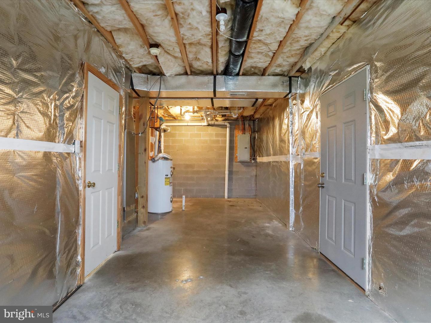 213 BLACK OAK DR, MAURERTOWN, Virginia 22644, 3 Bedrooms Bedrooms, ,2 BathroomsBathrooms,Residential,For sale,213 BLACK OAK DR,VASH2013032 MLS # VASH2013032