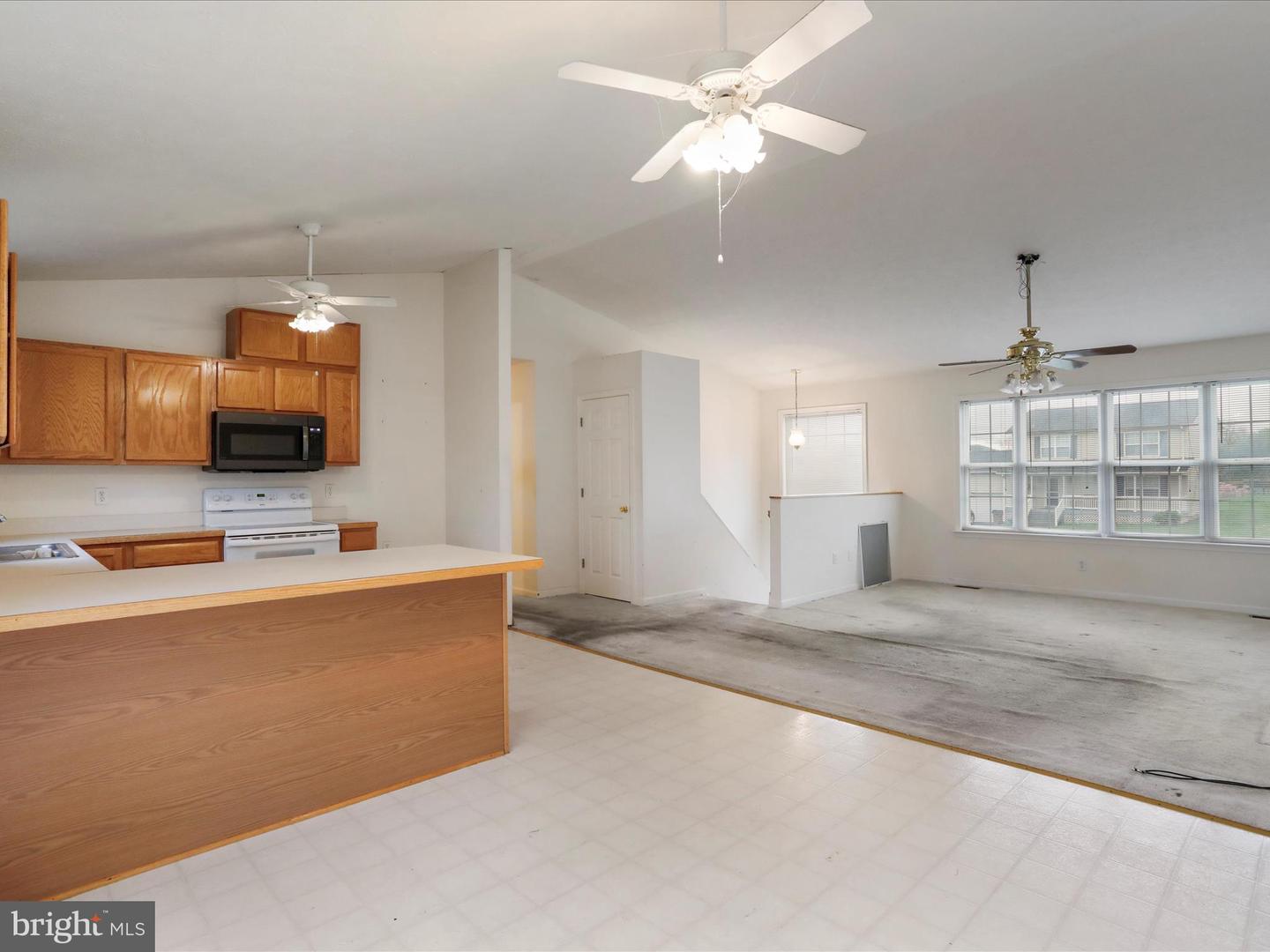 213 BLACK OAK DR, MAURERTOWN, Virginia 22644, 3 Bedrooms Bedrooms, ,2 BathroomsBathrooms,Residential,For sale,213 BLACK OAK DR,VASH2013032 MLS # VASH2013032