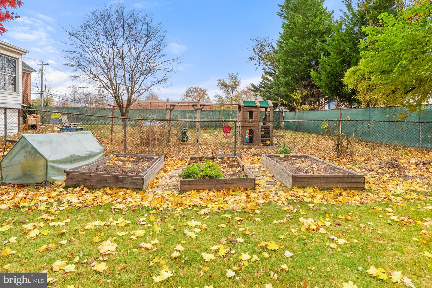 105 W OATES AVE, WINCHESTER, Virginia 22601, 3 Bedrooms Bedrooms, ,2 BathroomsBathrooms,Residential,For sale,105 W OATES AVE,VAWI2009494 MLS # VAWI2009494