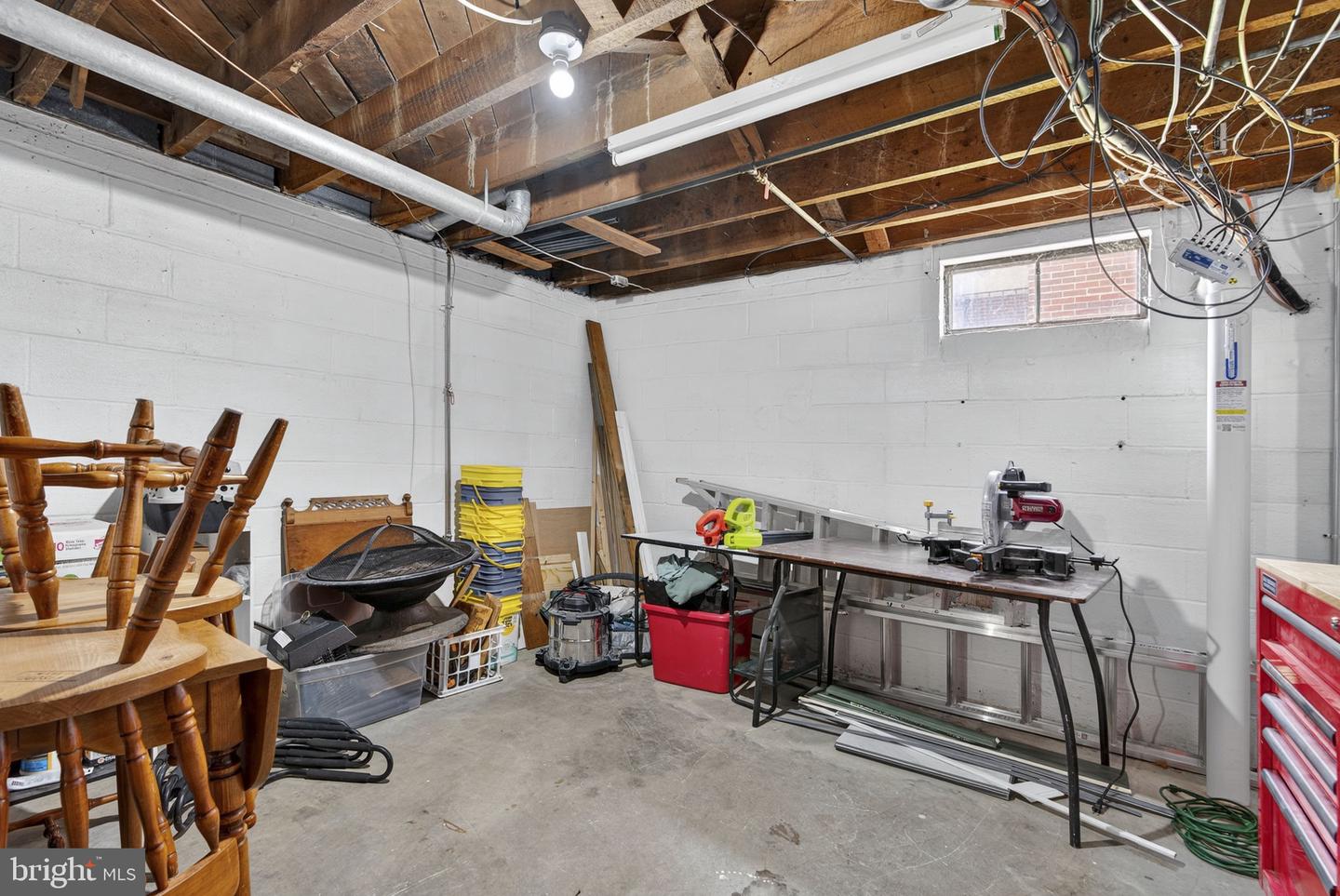 105 W OATES AVE, WINCHESTER, Virginia 22601, 3 Bedrooms Bedrooms, ,2 BathroomsBathrooms,Residential,For sale,105 W OATES AVE,VAWI2009494 MLS # VAWI2009494