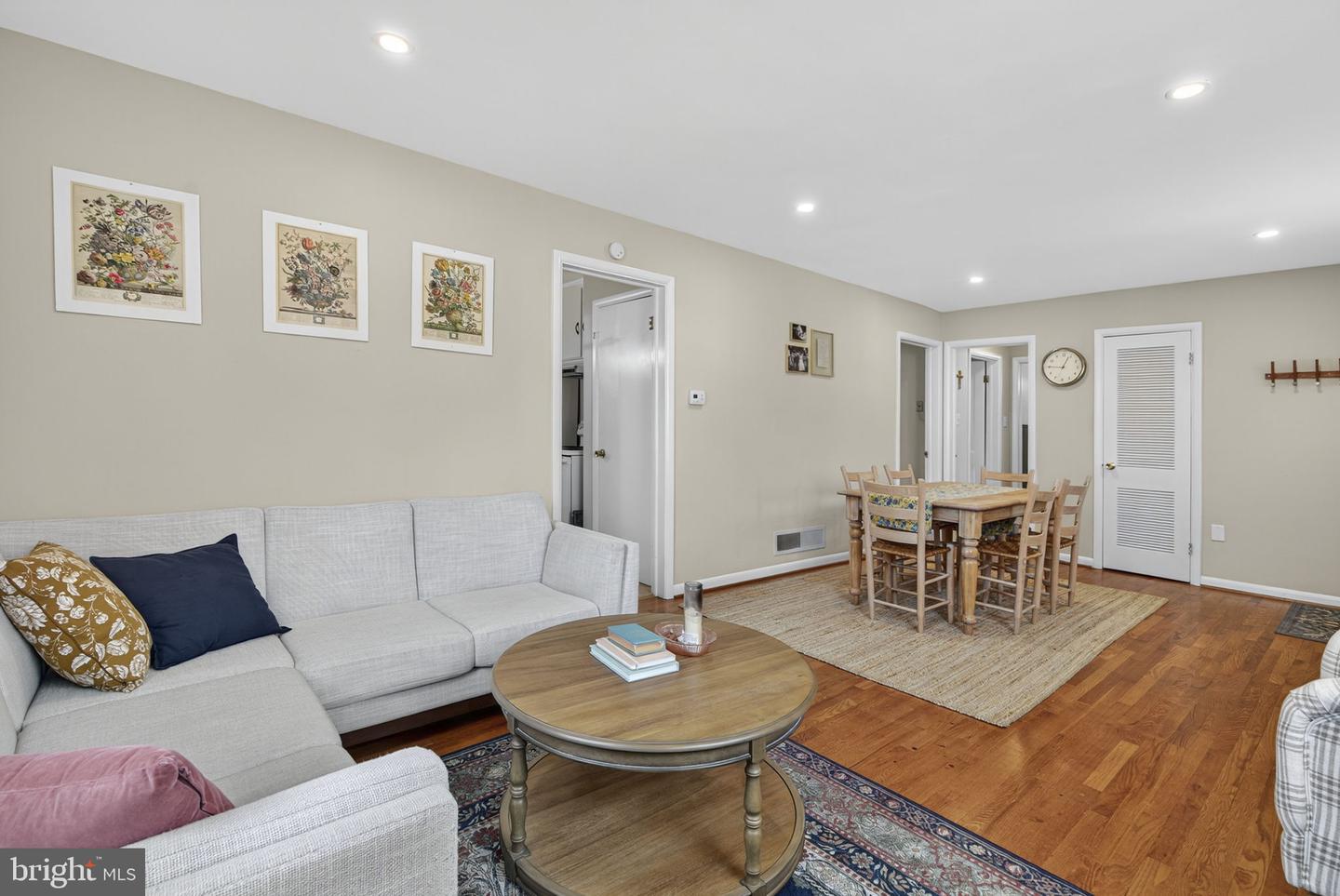 105 W OATES AVE, WINCHESTER, Virginia 22601, 3 Bedrooms Bedrooms, ,2 BathroomsBathrooms,Residential,For sale,105 W OATES AVE,VAWI2009494 MLS # VAWI2009494