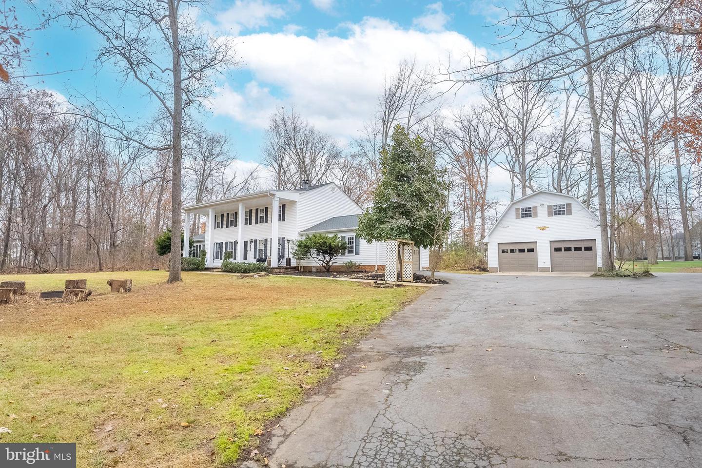 6245 SQUIRREL NEST LN, WARRENTON, Virginia 20187, 4 Bedrooms Bedrooms, ,5 BathroomsBathrooms,Residential,For sale,6245 SQUIRREL NEST LN,VAFQ2019692 MLS # VAFQ2019692 6245 SQUIRREL NEST LN, WARRENTON, Virginia 20187, 4 Bedrooms Bedrooms, ,5 BathroomsBathrooms,Residential,For sale,6245 SQUIRREL NEST LN,VAFQ2019692 MLS # VAFQ2019692