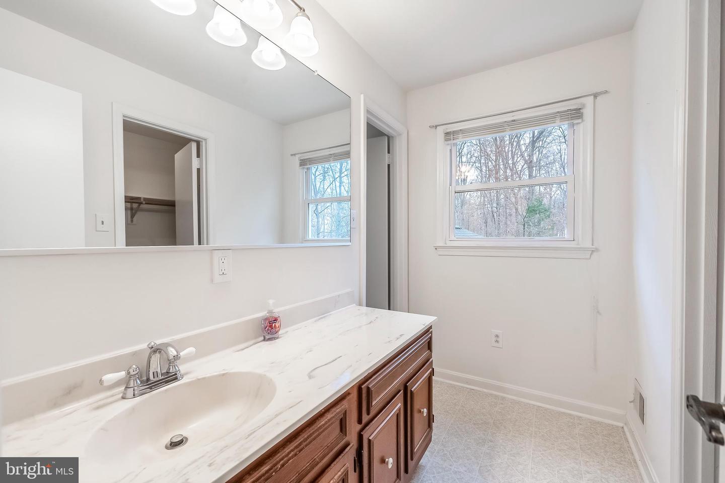 6245 SQUIRREL NEST LN, WARRENTON, Virginia 20187, 4 Bedrooms Bedrooms, ,5 BathroomsBathrooms,Residential,For sale,6245 SQUIRREL NEST LN,VAFQ2019692 MLS # VAFQ2019692 6245 SQUIRREL NEST LN, WARRENTON, Virginia 20187, 4 Bedrooms Bedrooms, ,5 BathroomsBathrooms,Residential,For sale,6245 SQUIRREL NEST LN,VAFQ2019692 MLS # VAFQ2019692
