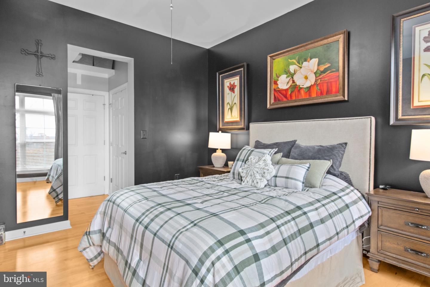 810 BELMONT BAY DR #303, WOODBRIDGE, Virginia 22191, 1 Bedroom Bedrooms, ,1 BathroomBathrooms,Residential,For sale,810 BELMONT BAY DR #303,VAPW2108006 MLS # VAPW2108006