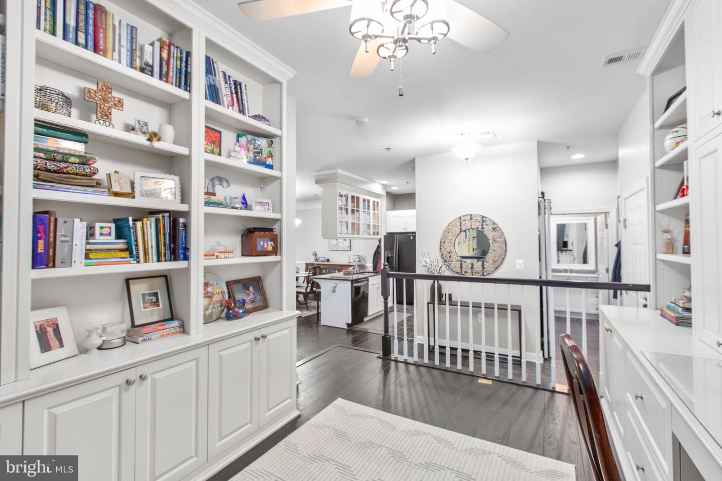 810 BELMONT BAY DR #303, WOODBRIDGE, Virginia 22191, 1 Bedroom Bedrooms, ,1 BathroomBathrooms,Residential,For sale,810 BELMONT BAY DR #303,VAPW2108006 MLS # VAPW2108006