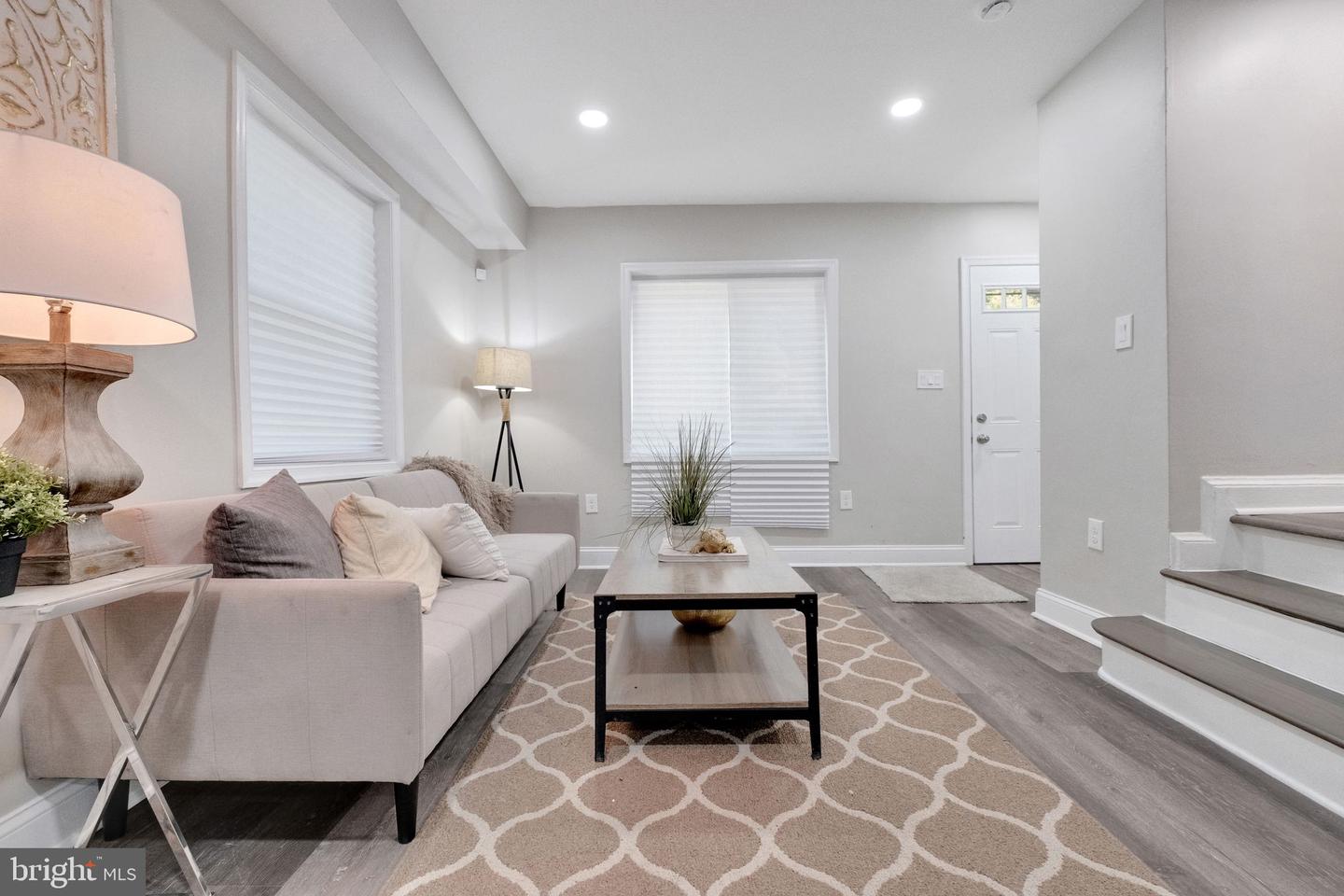 4035 BENNING RD NE, WASHINGTON, District Of Columbia 20019, 3 Bedrooms Bedrooms, 8 Rooms Rooms,2 BathroomsBathrooms,Residential,For sale,4035 BENNING RD NE,DCDC2232360 MLS # DCDC2232360