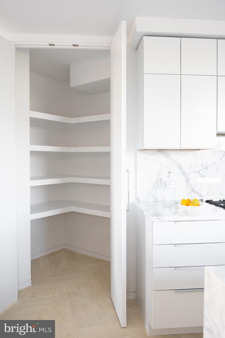 2500 VIRGINIA AVE NW #714, WASHINGTON, District Of Columbia 20037, 3 Bedrooms Bedrooms, ,2 BathroomsBathrooms,Residential,For sale,2500 VIRGINIA AVE NW #714,DCDC2232032 MLS # DCDC2232032