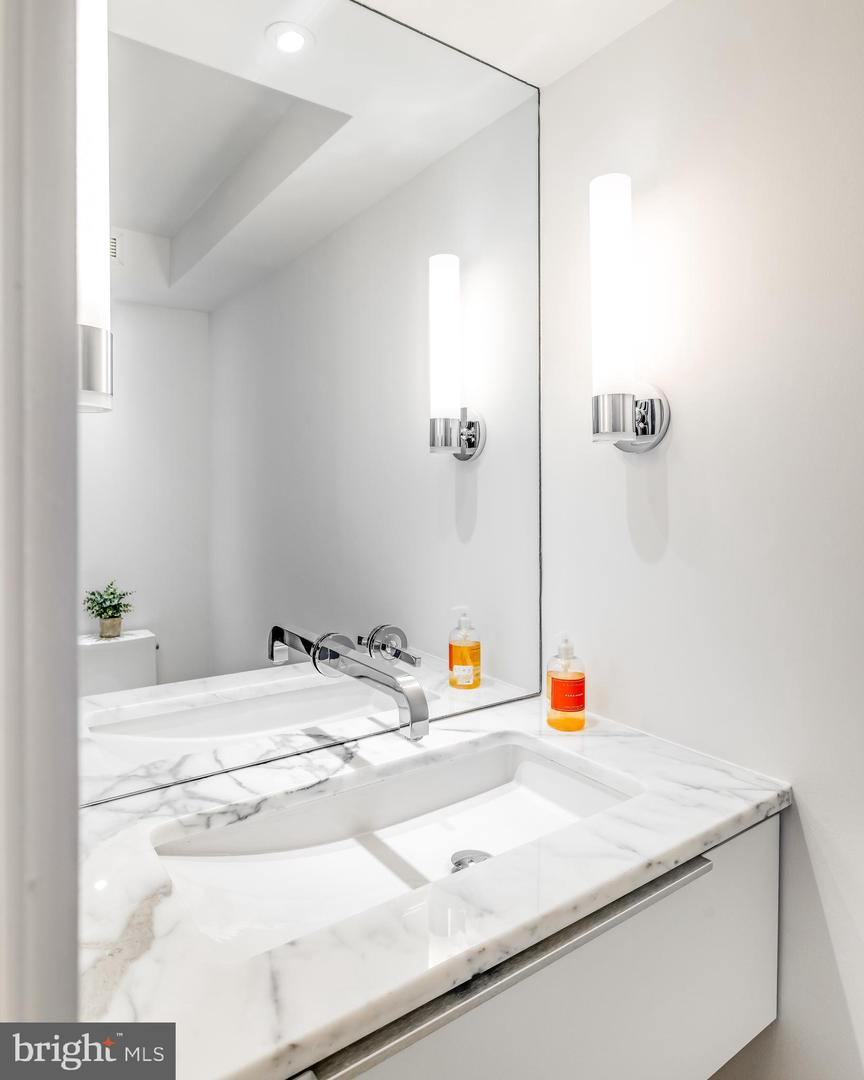 2500 VIRGINIA AVE NW #714, WASHINGTON, District Of Columbia 20037, 3 Bedrooms Bedrooms, ,2 BathroomsBathrooms,Residential,For sale,2500 VIRGINIA AVE NW #714,DCDC2232032 MLS # DCDC2232032