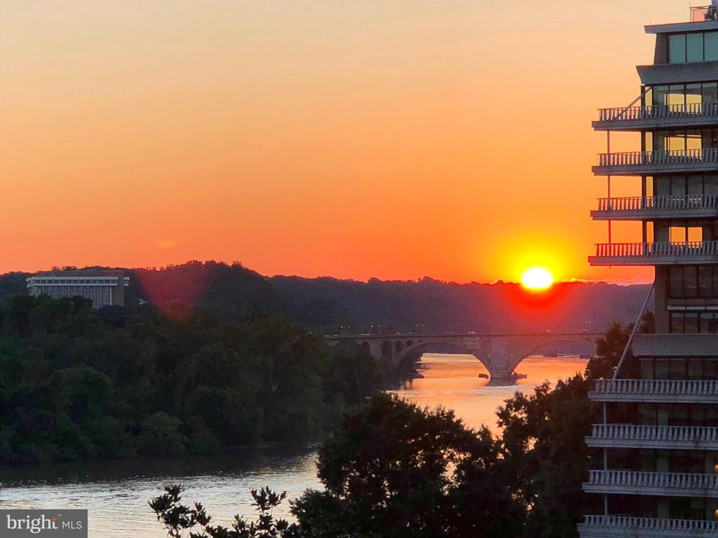 2500 VIRGINIA AVE NW #714, WASHINGTON, District Of Columbia 20037, 3 Bedrooms Bedrooms, ,2 BathroomsBathrooms,Residential,For sale,2500 VIRGINIA AVE NW #714,DCDC2232032 MLS # DCDC2232032