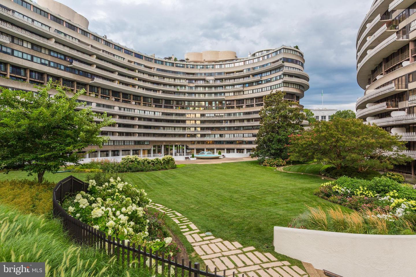 2500 VIRGINIA AVE NW #714, WASHINGTON, District Of Columbia 20037, 3 Bedrooms Bedrooms, ,2 BathroomsBathrooms,Residential,For sale,2500 VIRGINIA AVE NW #714,DCDC2232032 MLS # DCDC2232032