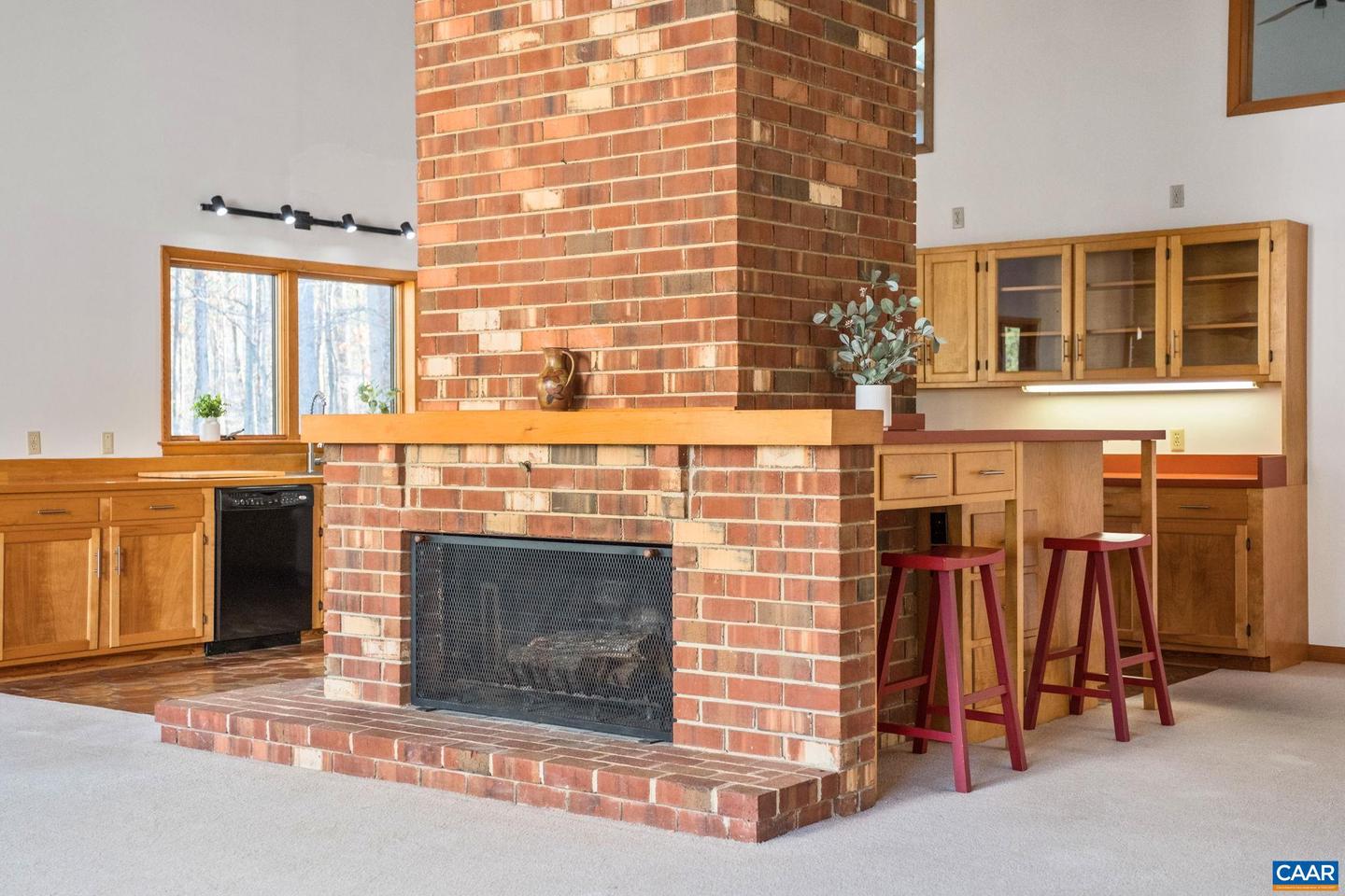 298 COURTHOUSE MOUNTAIN LN, MADISON, Virginia 22727, 3 Bedrooms Bedrooms, ,4 BathroomsBathrooms,Residential,For sale,298 COURTHOUSE MOUNTAIN LN,671261 MLS # 671261