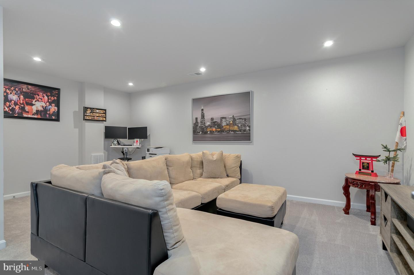 18245 SUMMIT POINTE DR, TRIANGLE, Virginia 22172, 4 Bedrooms Bedrooms, ,3 BathroomsBathrooms,Residential,For sale,18245 SUMMIT POINTE DR,VAPW2108036 MLS # VAPW2108036