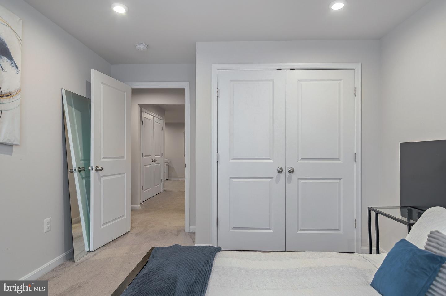 18245 SUMMIT POINTE DR, TRIANGLE, Virginia 22172, 4 Bedrooms Bedrooms, ,3 BathroomsBathrooms,Residential,For sale,18245 SUMMIT POINTE DR,VAPW2108036 MLS # VAPW2108036