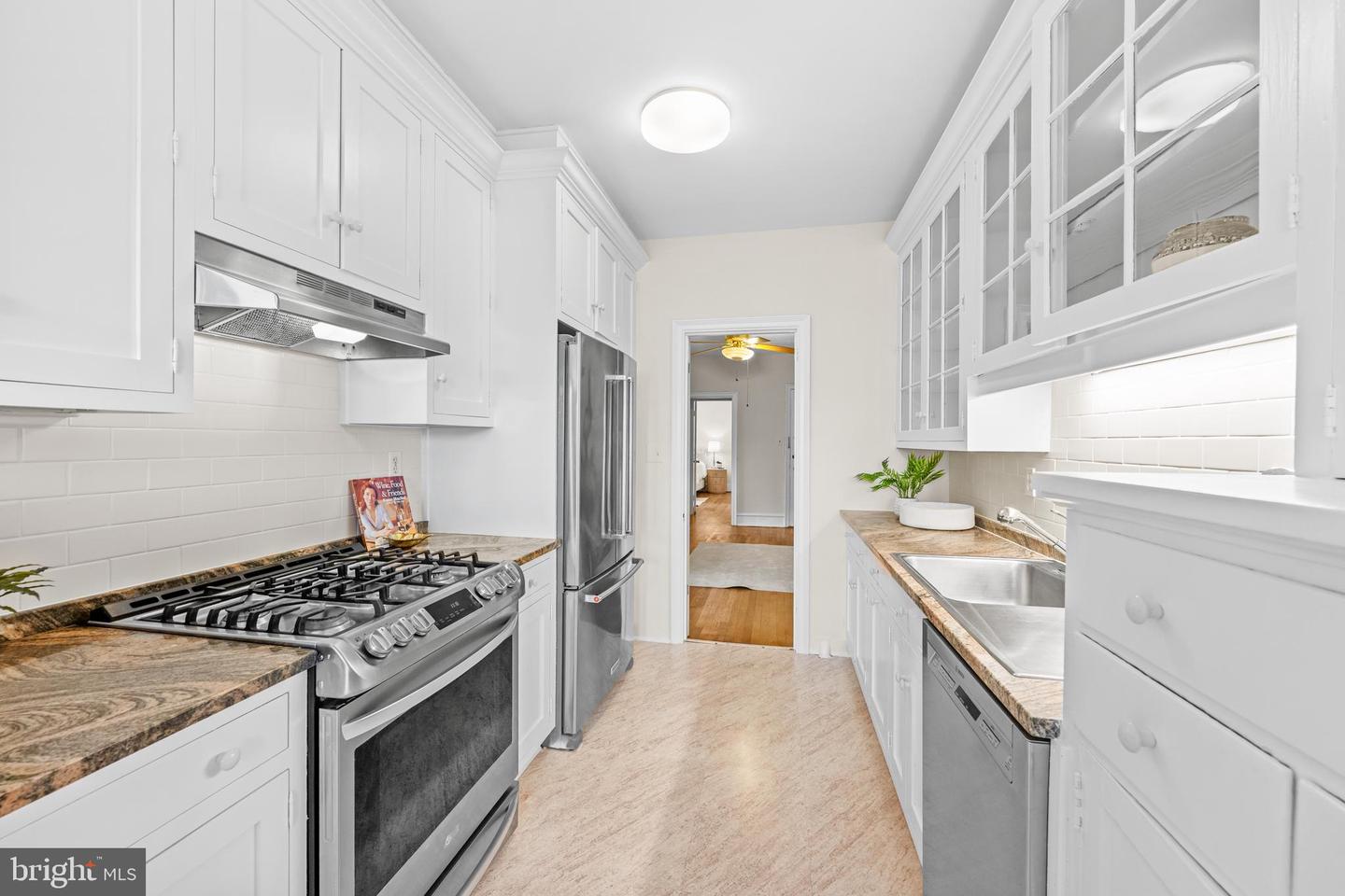 4701 CONNECTICUT AVE NW #501, WASHINGTON, District Of Columbia 20008, 2 Bedrooms Bedrooms, ,2 BathroomsBathrooms,Residential,For sale,4701 CONNECTICUT AVE NW #501,DCDC2232506 MLS # DCDC2232506