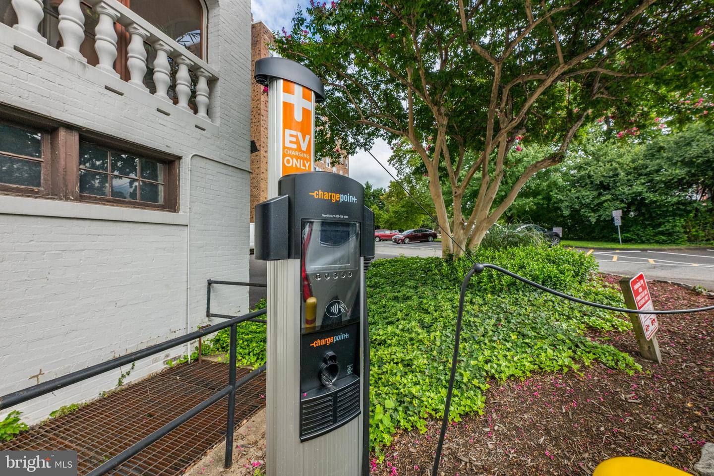 4701 CONNECTICUT AVE NW #501, WASHINGTON, District Of Columbia 20008, 2 Bedrooms Bedrooms, ,2 BathroomsBathrooms,Residential,For sale,4701 CONNECTICUT AVE NW #501,DCDC2232506 MLS # DCDC2232506