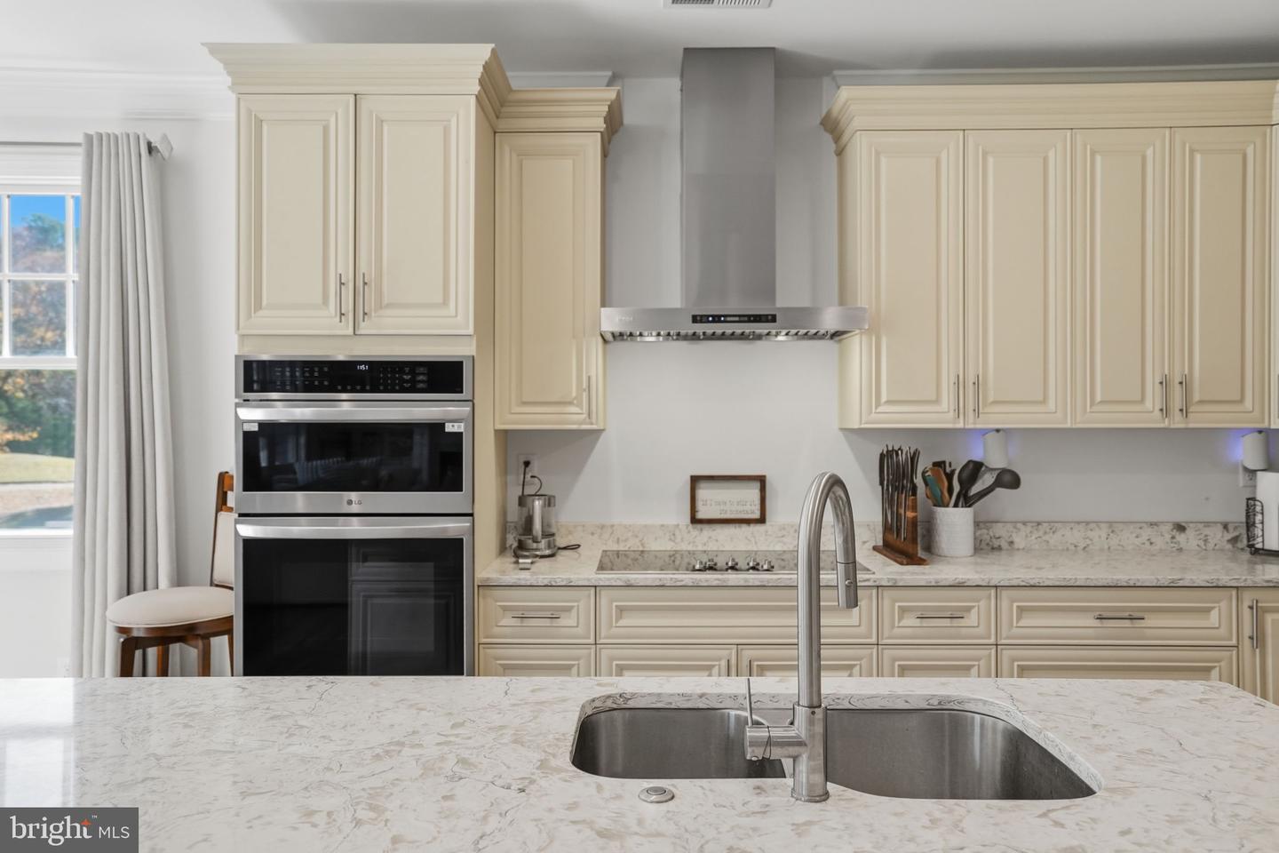 4 MARTZ CT, CAPE CHARLES, Virginia 23310, 5 Bedrooms Bedrooms, ,3 BathroomsBathrooms,Residential,For sale,4 MARTZ CT,VANH2000080 MLS # VANH2000080 4 MARTZ CT, CAPE CHARLES, Virginia 23310, 5 Bedrooms Bedrooms, ,3 BathroomsBathrooms,Residential,For sale,4 MARTZ CT,VANH2000080 MLS # VANH2000080