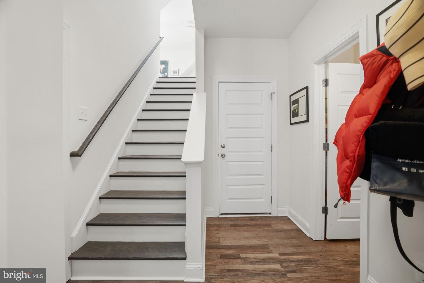 4 MARTZ CT, CAPE CHARLES, Virginia 23310, 5 Bedrooms Bedrooms, ,3 BathroomsBathrooms,Residential,For sale,4 MARTZ CT,VANH2000080 MLS # VANH2000080 4 MARTZ CT, CAPE CHARLES, Virginia 23310, 5 Bedrooms Bedrooms, ,3 BathroomsBathrooms,Residential,For sale,4 MARTZ CT,VANH2000080 MLS # VANH2000080