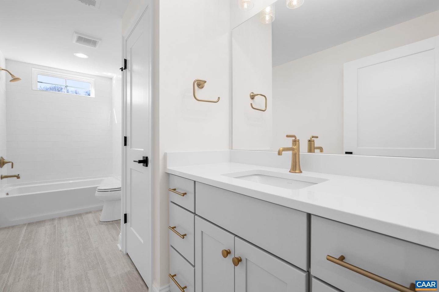 3550 DICK WOODS RD, CHARLOTTESVILLE, Virginia 22903, 5 Bedrooms Bedrooms, ,4 BathroomsBathrooms,Residential,For sale,3550 DICK WOODS RD,671292 MLS # 671292 3550 DICK WOODS RD, CHARLOTTESVILLE, Virginia 22903, 5 Bedrooms Bedrooms, ,4 BathroomsBathrooms,Residential,For sale,3550 DICK WOODS RD,671292 MLS # 671292