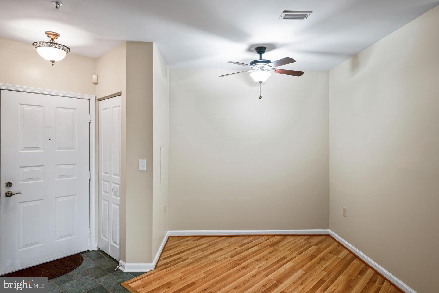 2204 WESTCOURT LN #113, HERNDON, Virginia 20170, 1 Bedroom Bedrooms, ,1 BathroomBathrooms,Residential,For sale,2204 WESTCOURT LN #113,VAFX2279872 MLS # VAFX2279872 2204 WESTCOURT LN #113, HERNDON, Virginia 20170, 1 Bedroom Bedrooms, ,1 BathroomBathrooms,Residential,For sale,2204 WESTCOURT LN #113,VAFX2279872 MLS # VAFX2279872