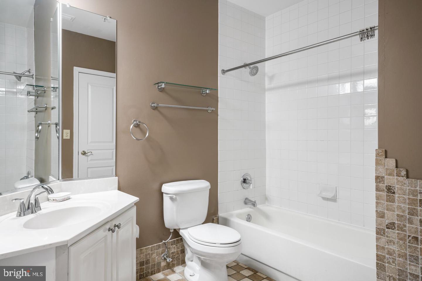 2204 WESTCOURT LN #113, HERNDON, Virginia 20170, 1 Bedroom Bedrooms, ,1 BathroomBathrooms,Residential,For sale,2204 WESTCOURT LN #113,VAFX2279872 MLS # VAFX2279872 2204 WESTCOURT LN #113, HERNDON, Virginia 20170, 1 Bedroom Bedrooms, ,1 BathroomBathrooms,Residential,For sale,2204 WESTCOURT LN #113,VAFX2279872 MLS # VAFX2279872