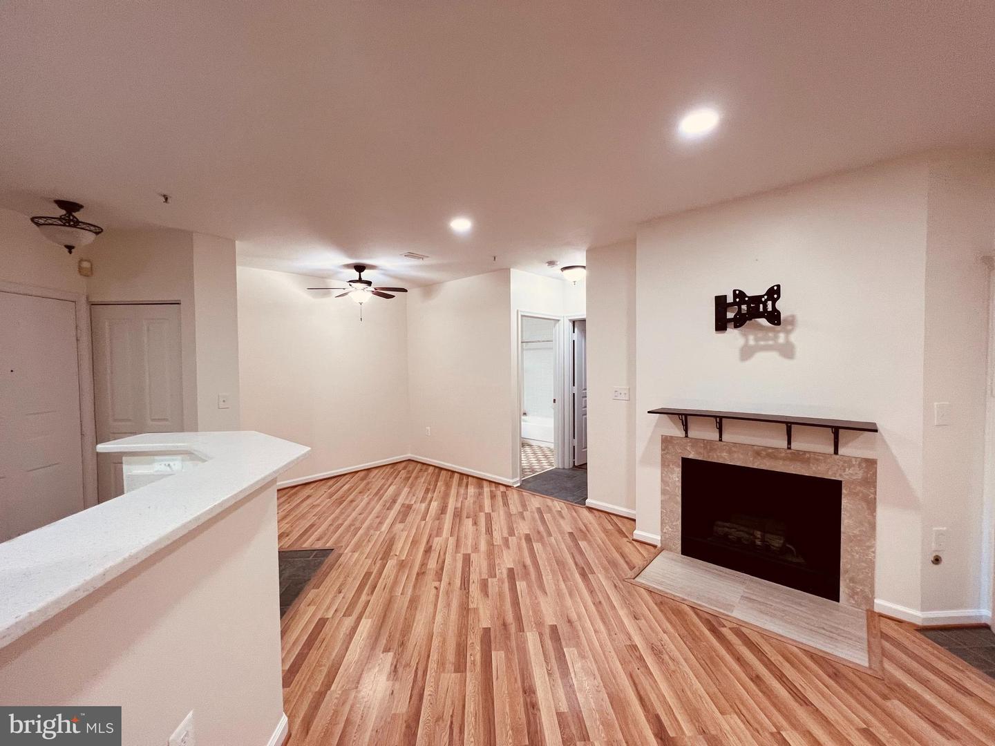 2204 WESTCOURT LN #113, HERNDON, Virginia 20170, 1 Bedroom Bedrooms, ,1 BathroomBathrooms,Residential,For sale,2204 WESTCOURT LN #113,VAFX2279872 MLS # VAFX2279872 2204 WESTCOURT LN #113, HERNDON, Virginia 20170, 1 Bedroom Bedrooms, ,1 BathroomBathrooms,Residential,For sale,2204 WESTCOURT LN #113,VAFX2279872 MLS # VAFX2279872