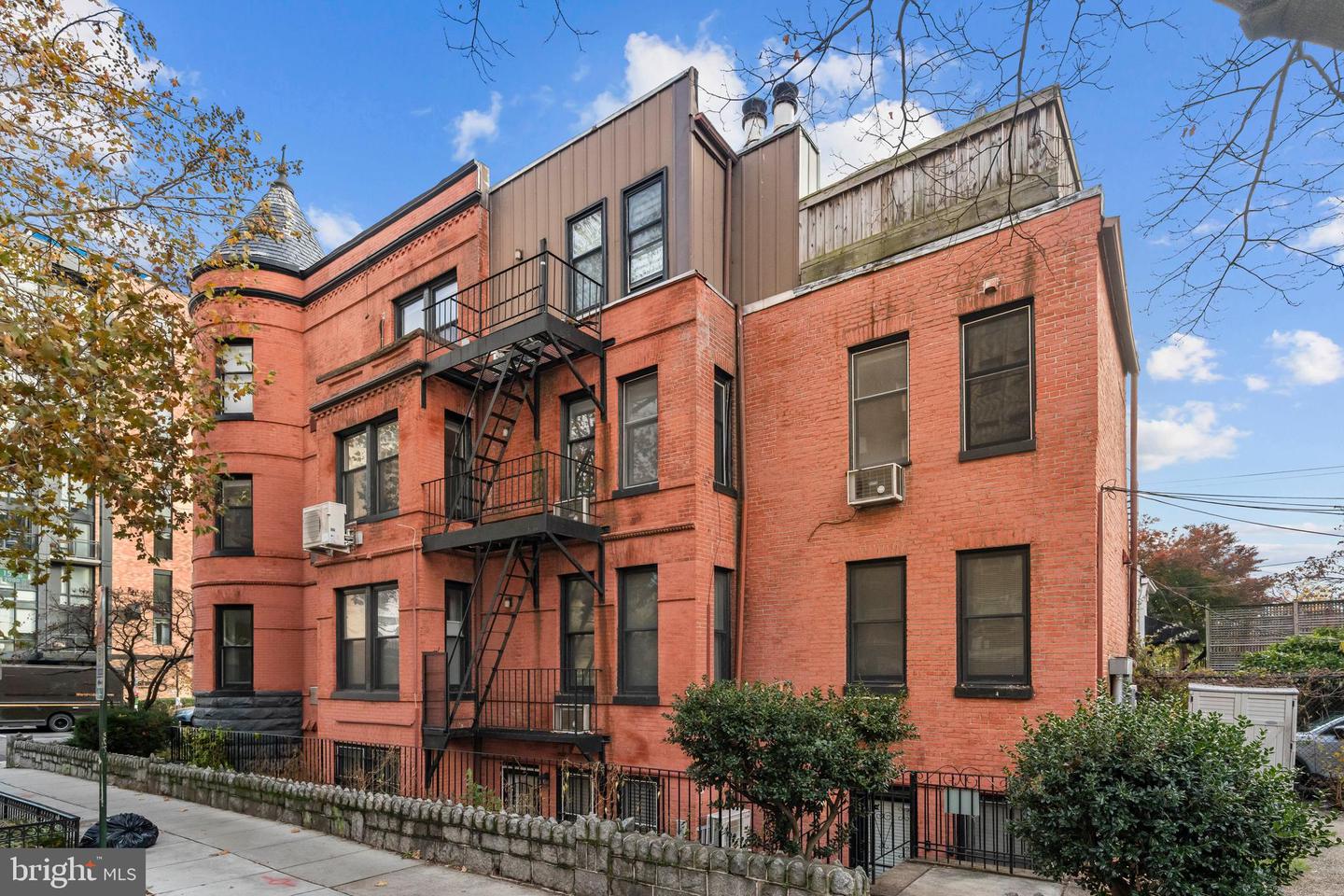 2032 15TH ST NW #2, WASHINGTON, District Of Columbia 20009, 1 Bedroom Bedrooms, ,1 BathroomBathrooms,Residential,For sale,2032 15TH ST NW #2,DCDC2232550 MLS # DCDC2232550 2032 15TH ST NW #2, WASHINGTON, District Of Columbia 20009, 1 Bedroom Bedrooms, ,1 BathroomBathrooms,Residential,For sale,2032 15TH ST NW #2,DCDC2232550 MLS # DCDC2232550