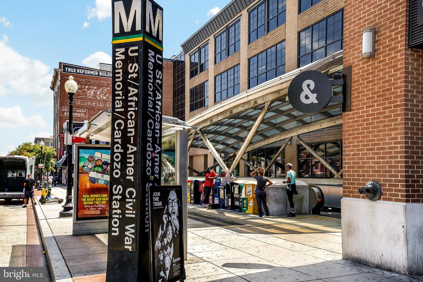 2032 15TH ST NW #2, WASHINGTON, District Of Columbia 20009, 1 Bedroom Bedrooms, ,1 BathroomBathrooms,Residential,For sale,2032 15TH ST NW #2,DCDC2232550 MLS # DCDC2232550 2032 15TH ST NW #2, WASHINGTON, District Of Columbia 20009, 1 Bedroom Bedrooms, ,1 BathroomBathrooms,Residential,For sale,2032 15TH ST NW #2,DCDC2232550 MLS # DCDC2232550