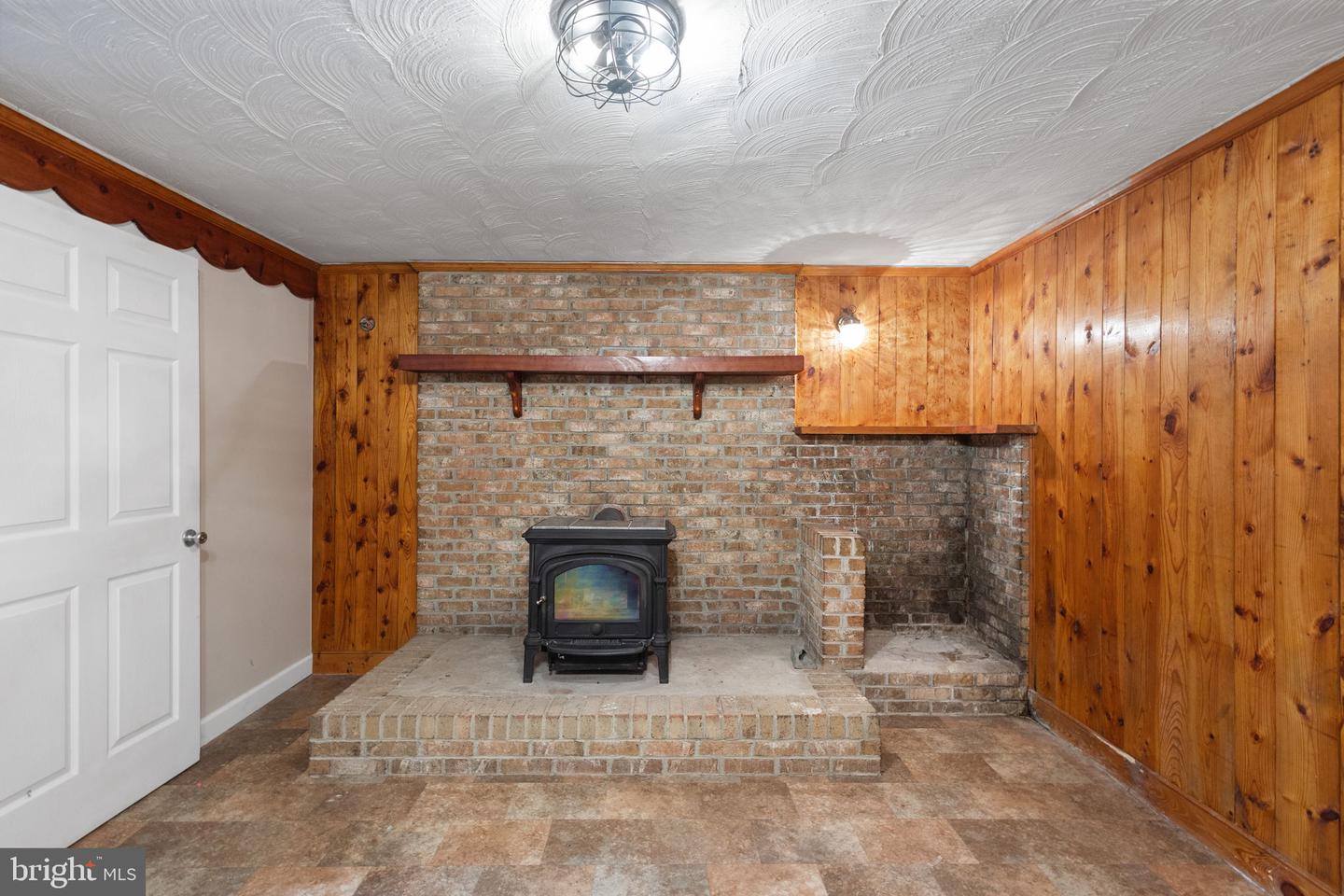 161 BELL HOLLOW LN, BLUEMONT, Virginia 20135, 5 Bedrooms Bedrooms, ,3 BathroomsBathrooms,Residential,For sale,161 BELL HOLLOW LN,VACL2006238 MLS # VACL2006238