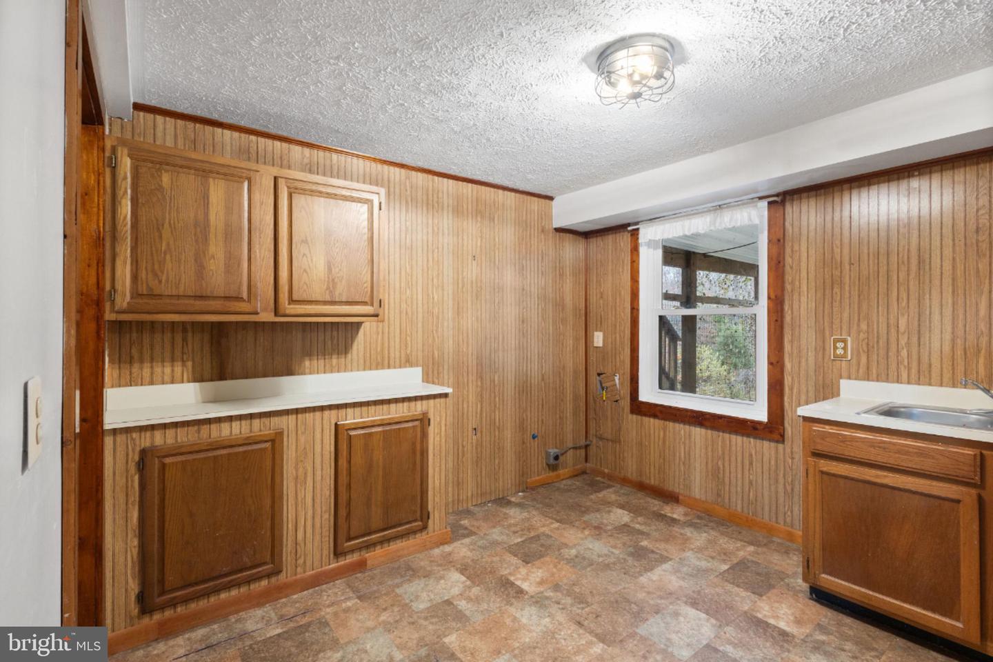 161 BELL HOLLOW LN, BLUEMONT, Virginia 20135, 5 Bedrooms Bedrooms, ,3 BathroomsBathrooms,Residential,For sale,161 BELL HOLLOW LN,VACL2006238 MLS # VACL2006238