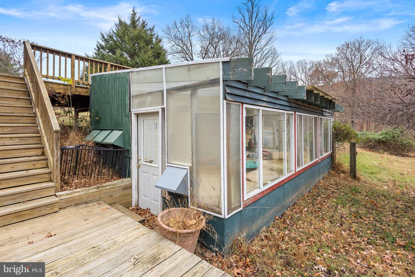 161 BELL HOLLOW LN, BLUEMONT, Virginia 20135, 5 Bedrooms Bedrooms, ,3 BathroomsBathrooms,Residential,For sale,161 BELL HOLLOW LN,VACL2006238 MLS # VACL2006238