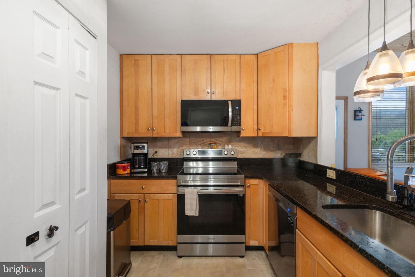 161 BELL HOLLOW LN, BLUEMONT, Virginia 20135, 5 Bedrooms Bedrooms, ,3 BathroomsBathrooms,Residential,For sale,161 BELL HOLLOW LN,VACL2006238 MLS # VACL2006238