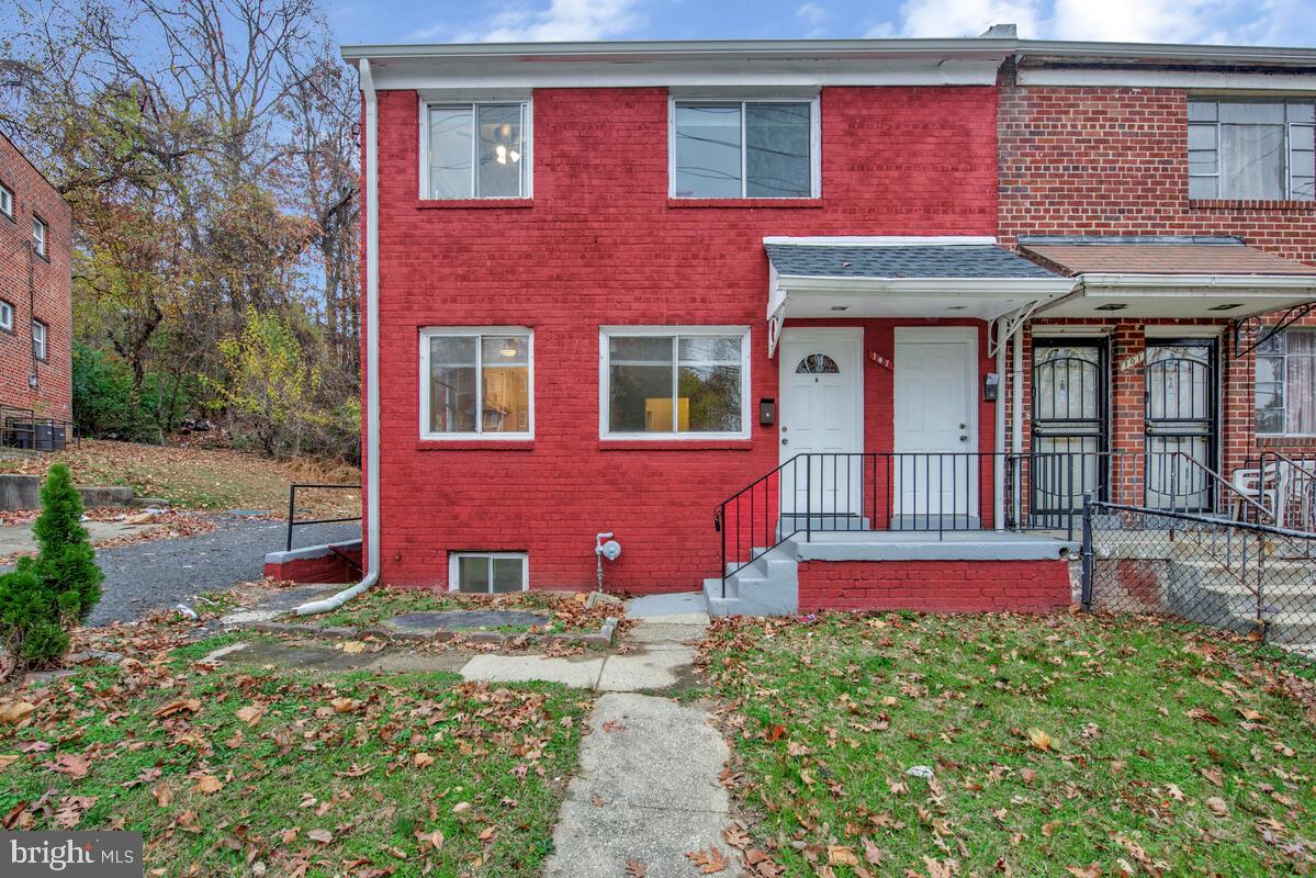 107 JOLIET ST SW, WASHINGTON, District Of Columbia 20032, 3 Bedrooms Bedrooms, ,3 BathroomsBathrooms,Residential,For sale,107 JOLIET ST SW,DCDC2232382 MLS # DCDC2232382