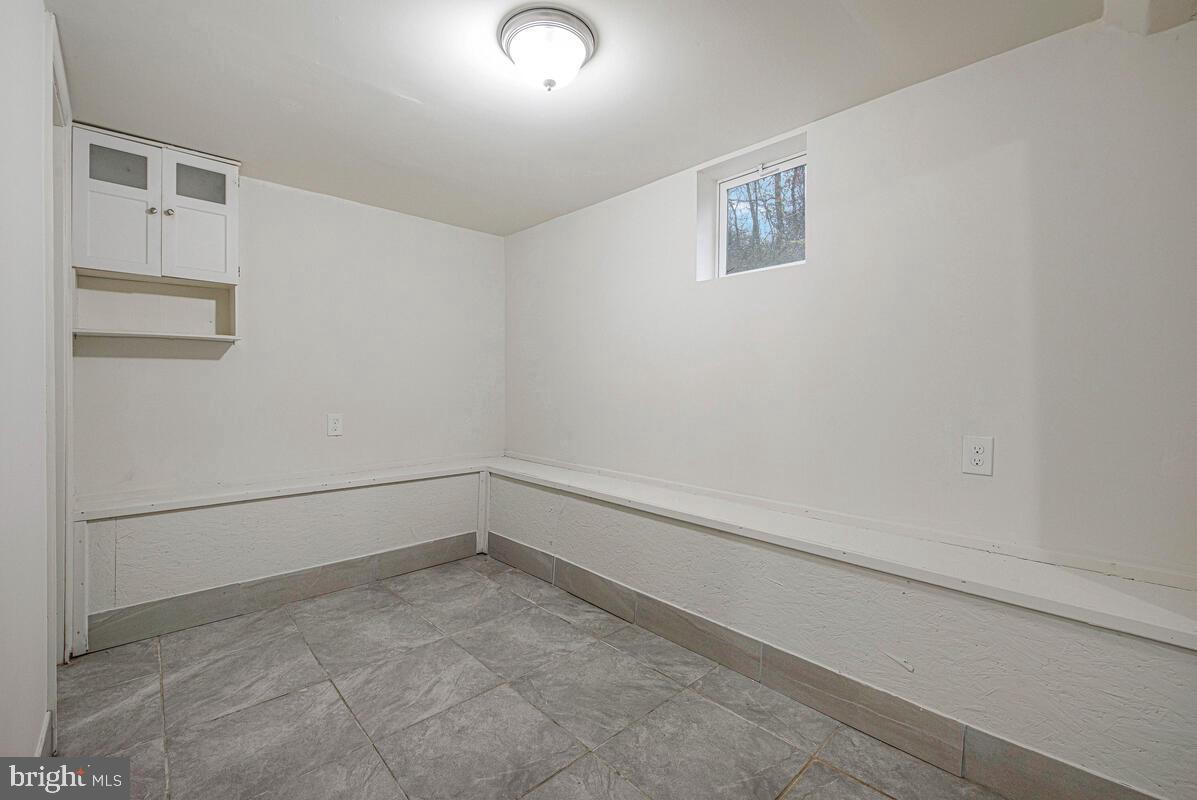 107 JOLIET ST SW, WASHINGTON, District Of Columbia 20032, 3 Bedrooms Bedrooms, ,3 BathroomsBathrooms,Residential,For sale,107 JOLIET ST SW,DCDC2232382 MLS # DCDC2232382